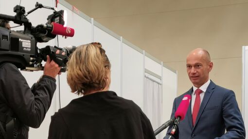 Interview mit SAT1 zur Impfsituation im Landkreis Lindau Interview mit SAT1 zur Impfsituation im Landkreis Lindau