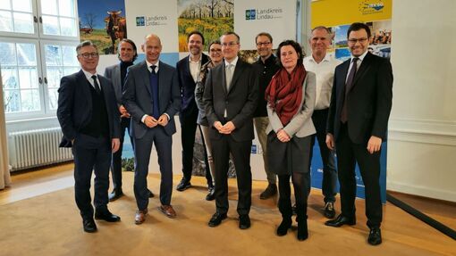 Sitzung der Internationalen Bodensee Konferenz im Landratsamt Lindau (Bodensee) Sitzung der Internationalen Bodensee Konferenz im Landratsamt Lindau (Bodensee)