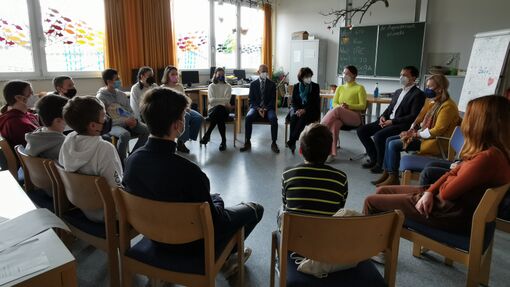 Austausch mit ukrainischen Jugendlichen im Bodensee-Gymnasium Lindau. Austausch mit ukrainischen Jugedlichen im Bodensee-Gymnasium Lindau.
