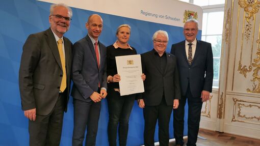 Verleihung des schwäbischen Integrationspreises an Freunde statt Fremde e.V.